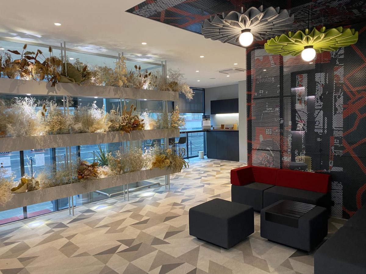 Ibis Centre 3*